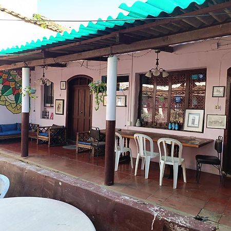 Casa Vieja Guest House Santa Ana Exterior foto